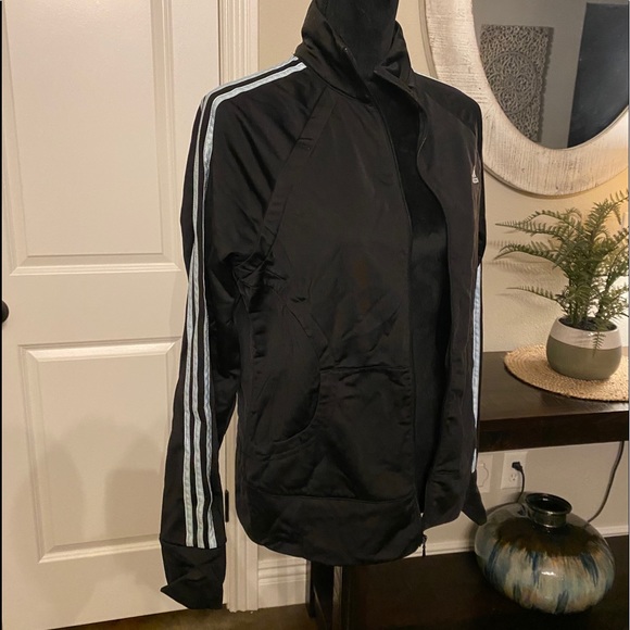 Ladies adidas jacket - Picture 2 of 3